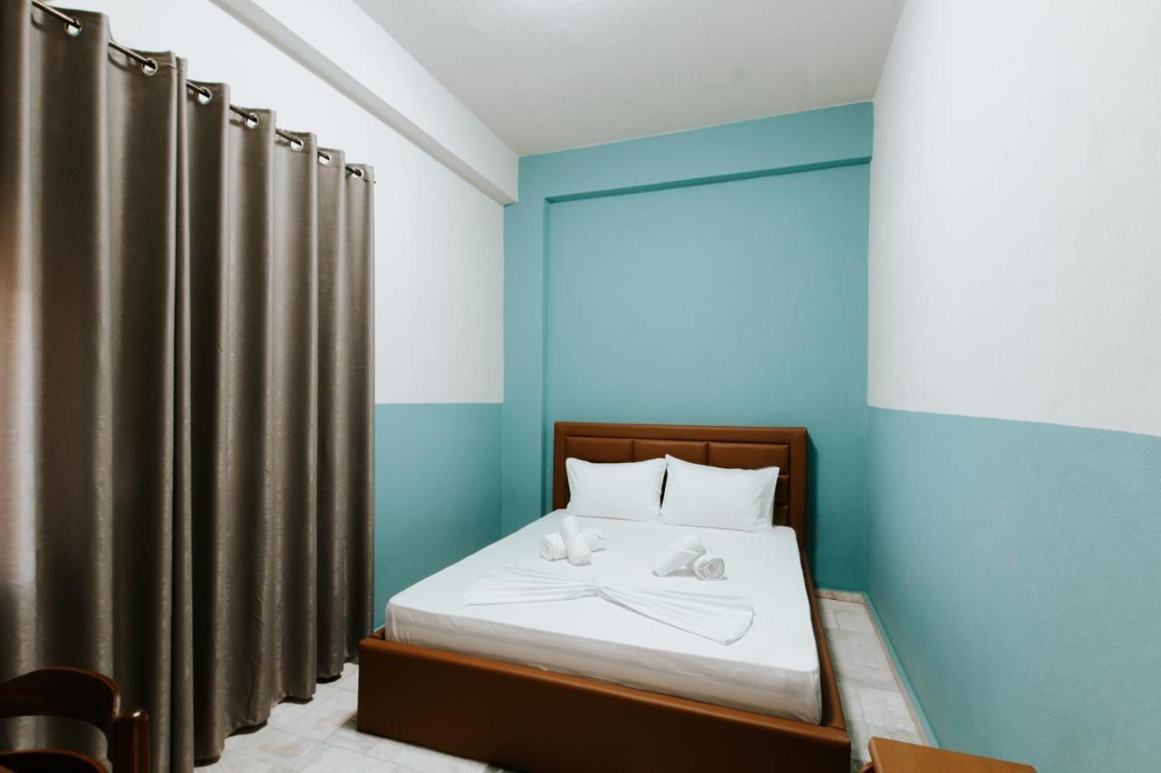 Hotel Lunxheria Gjirokastër Eksteriør billede