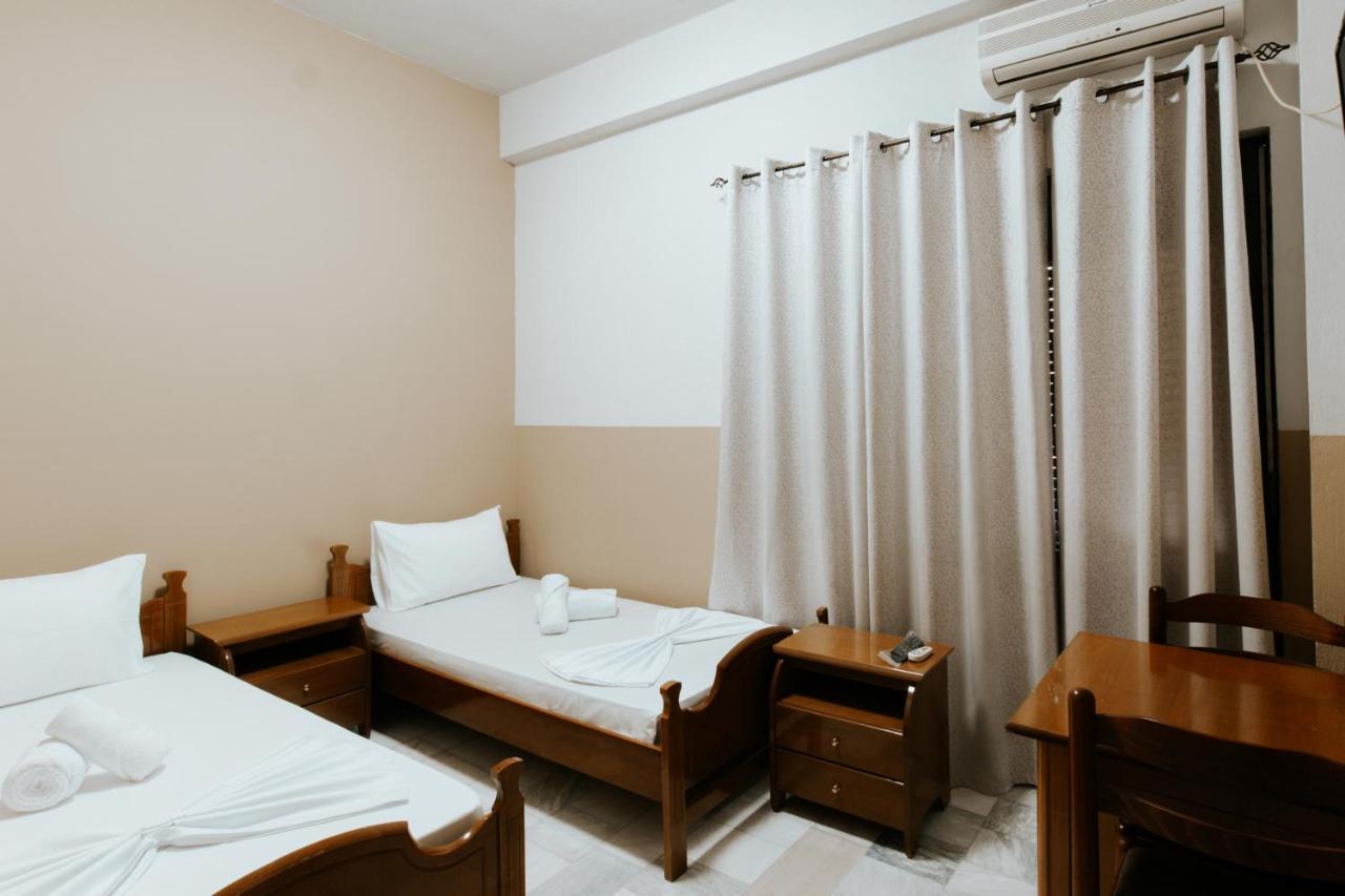 Hotel Lunxheria Gjirokastër Eksteriør billede