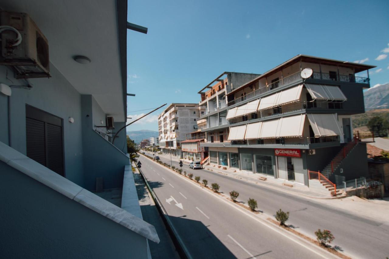 Hotel Lunxheria Gjirokastër Eksteriør billede