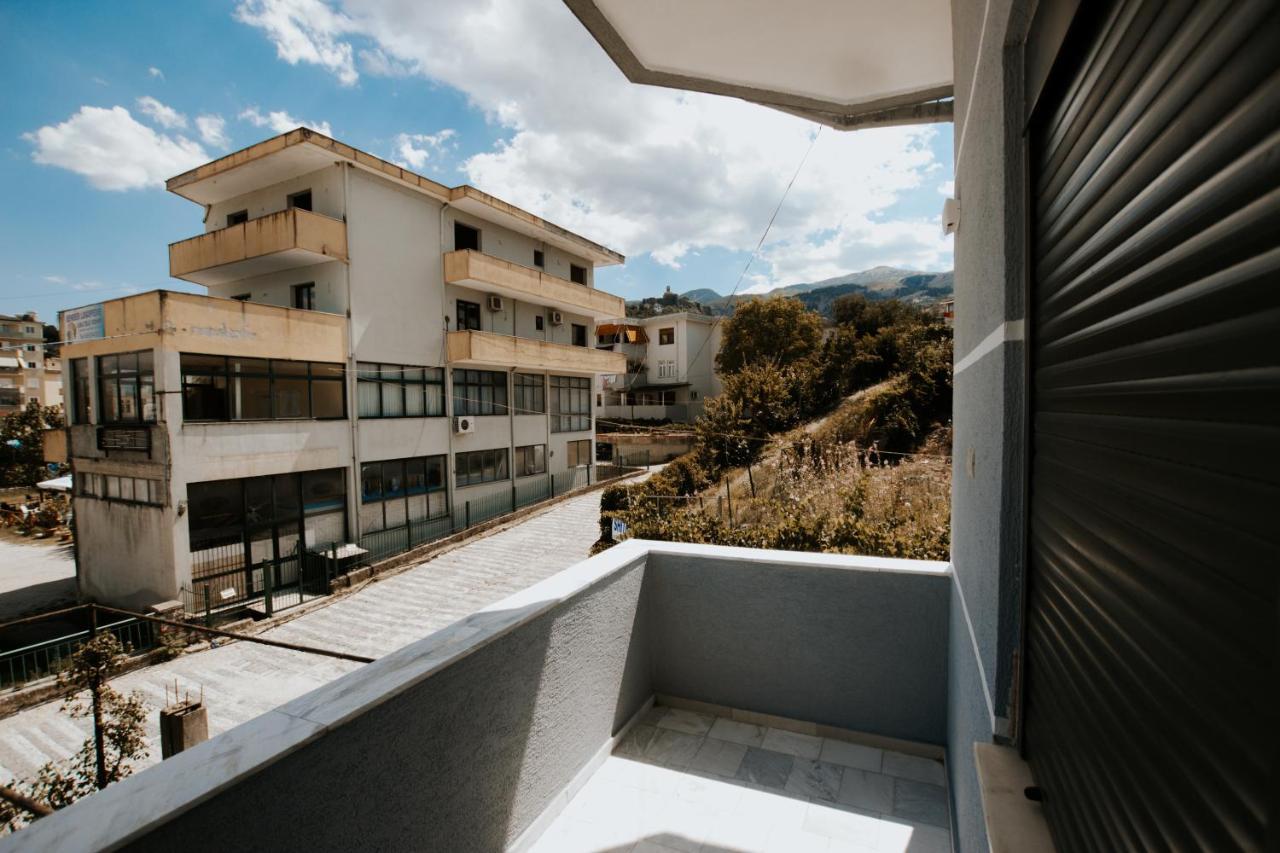 Hotel Lunxheria Gjirokastër Eksteriør billede